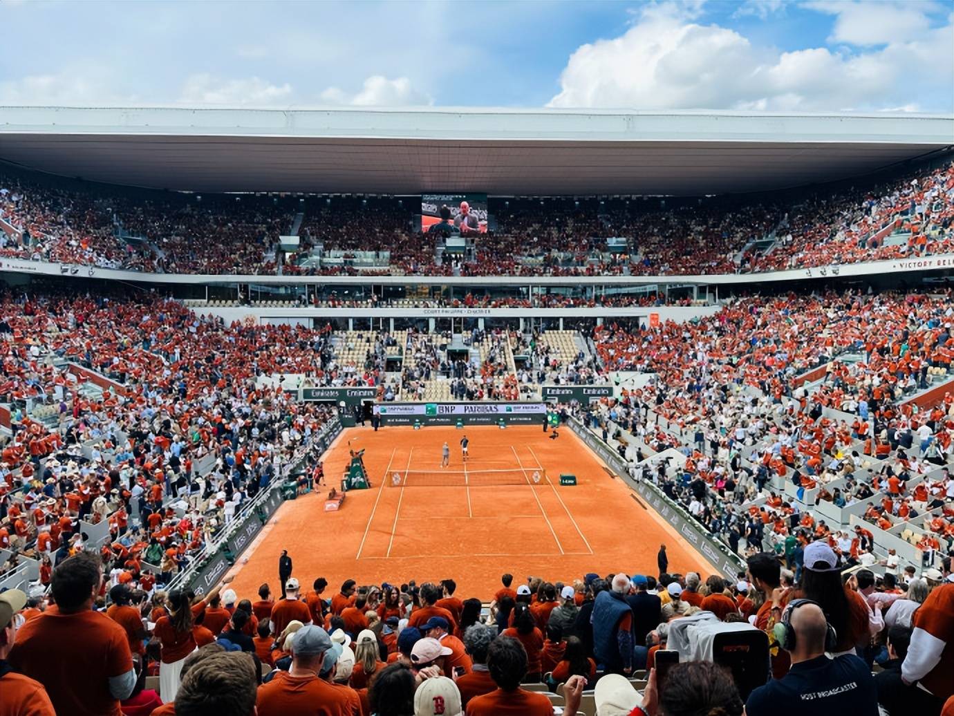 爱游戏全站-重返赛场首场状态出色，IG观众沸腾！，纳达尔重返赛场再创辉煌时刻的简单介绍