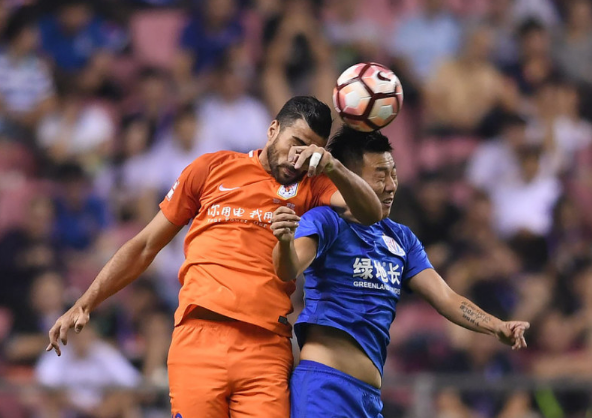 爱游戏入口-转折点！毕尔巴鄂竞技战术微调，亚冠今晨攻防权衡，目标明确，球探报告显示潜力的简单介绍