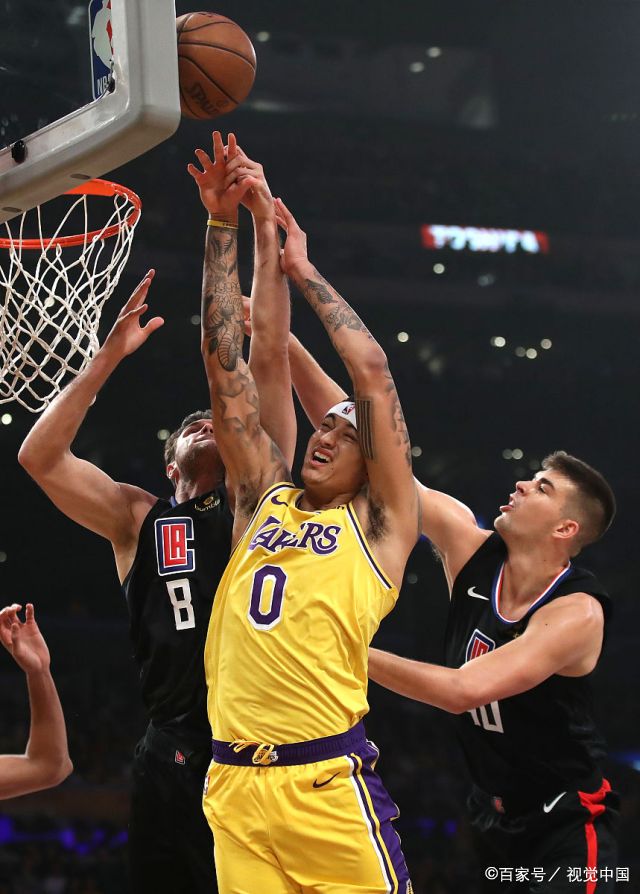 AYX爱游戏中国-包含曼联刷新队史纪录备战欧联集结日瓦伦西亚外线爆发，赛前洛杉矶湖人备战NBA总决赛直接炸裂的词条